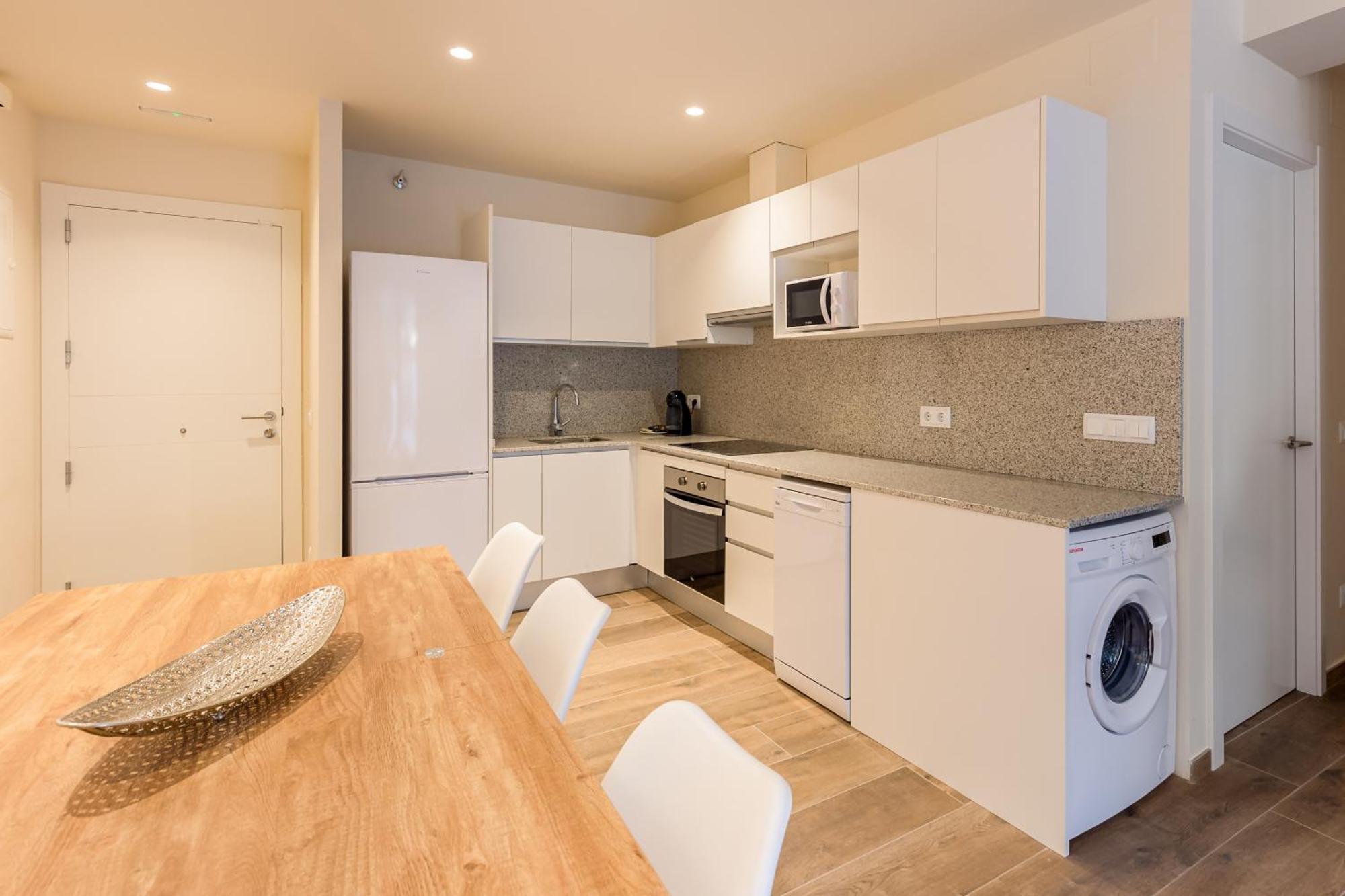 Can Cintet 1 Apartamento En La Plaza De Besalú Eksteriør billede