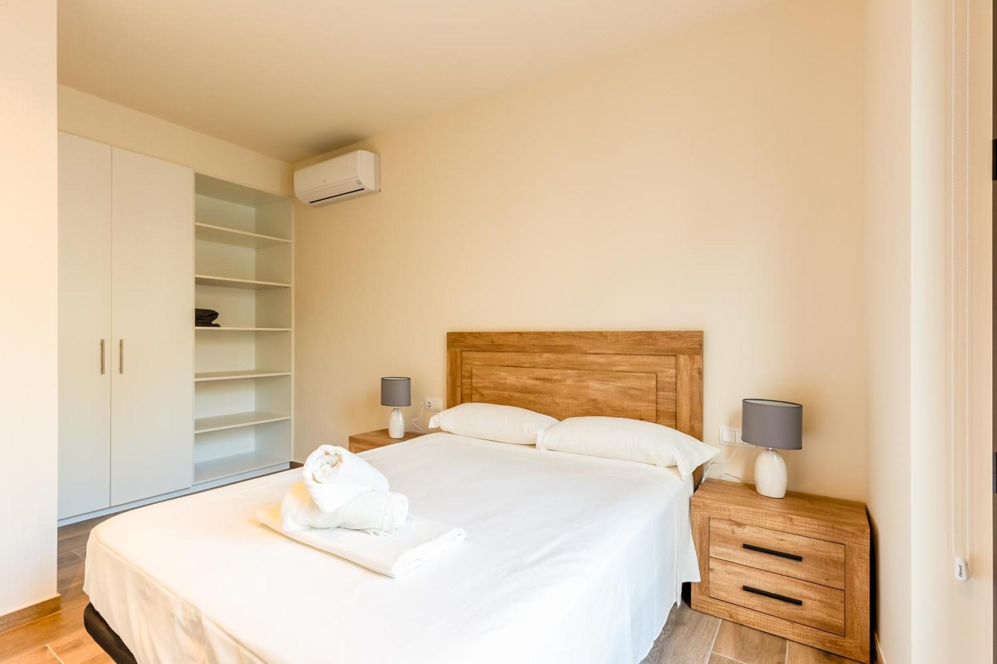 Can Cintet 1 Apartamento En La Plaza De Besalú Eksteriør billede