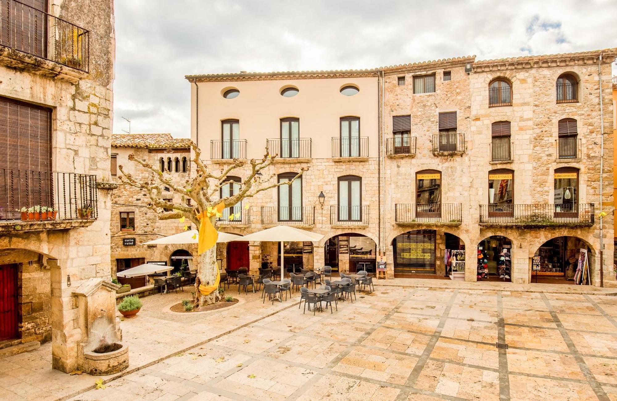 Can Cintet 1 Apartamento En La Plaza De Besalú Eksteriør billede