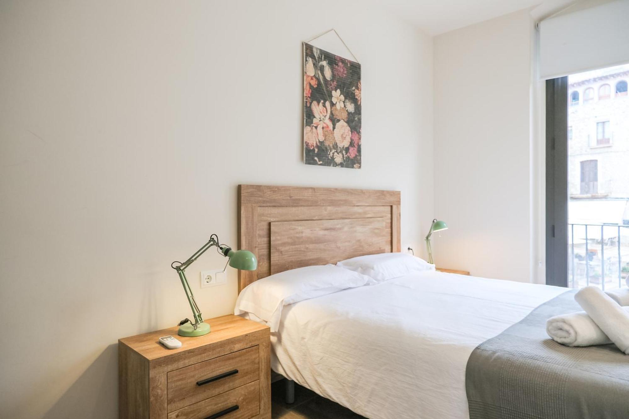 Can Cintet 1 Apartamento En La Plaza De Besalú Eksteriør billede